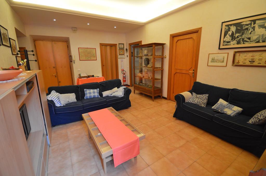 Casa Vacanze Zio Gionni Roma Esterno foto